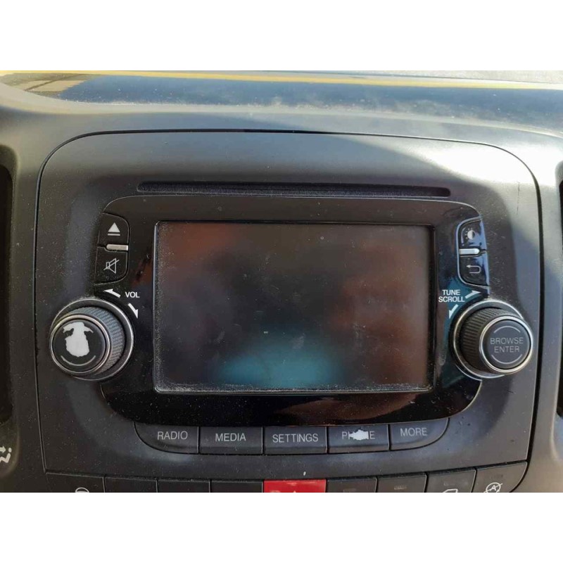 Recambio de sistema audio / radio cd para fiat 500 l (330) trekking referencia OEM IAM   