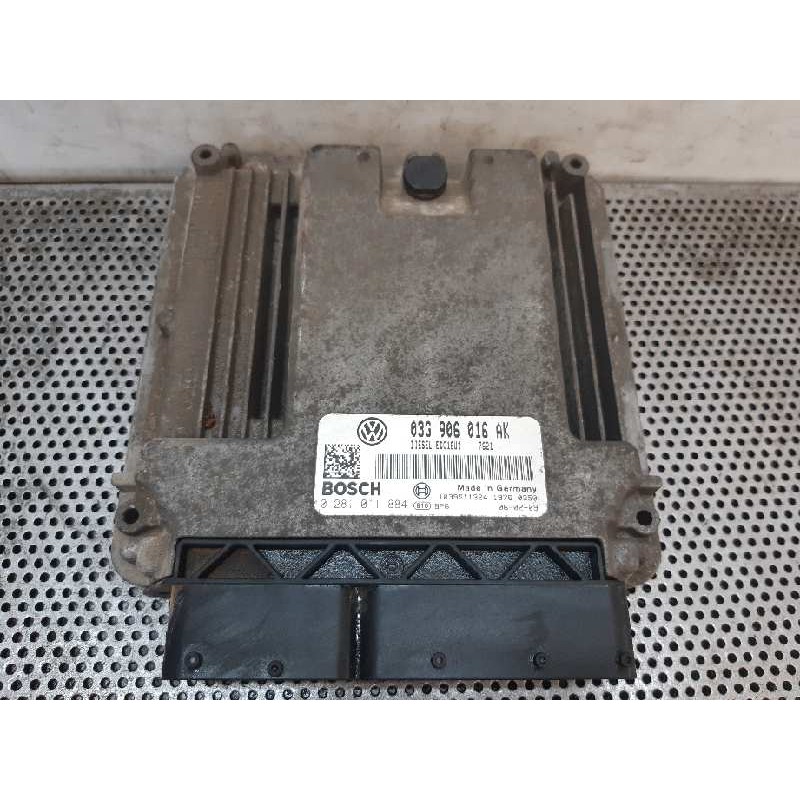 Recambio de centralita motor uce para seat leon (1p1) sport referencia OEM IAM 03G906016AK 0281011884 BOSCH