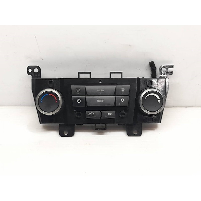 Recambio de mando climatizador para chevrolet orlando lt+ referencia OEM IAM 3870578 11315604 