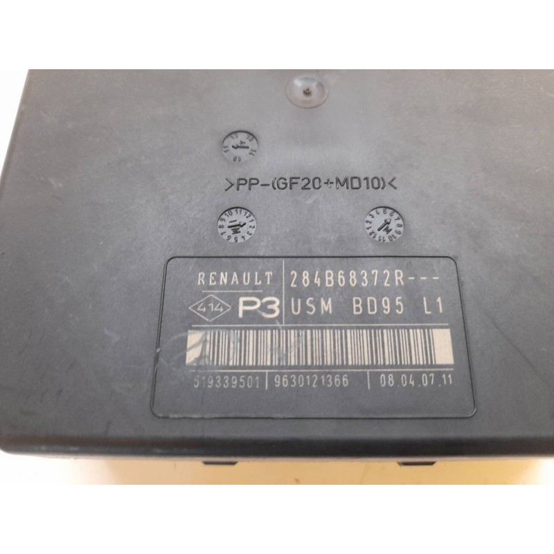 Recambio de caja reles / fusibles para renault megane iii berlina 5 p dynamique referencia OEM IAM 9630121366 519339501 284B6837 - Blanco 3