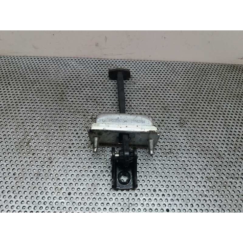 Recambio de retenedor puerta delantera derecha para ford focus berlina (cap) trend referencia OEM IAM - Negro 4