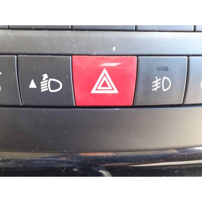 Recambio de warning para fiat 500 l (330) trekking referencia OEM IAM - Amarillo 2