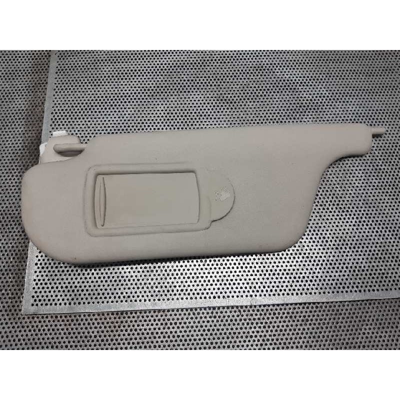 Recambio de parasol izquierdo para renault clio iii exception referencia OEM IAM   