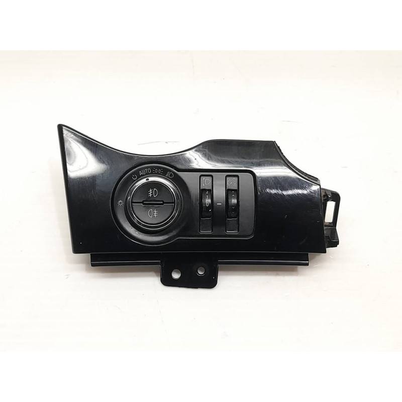 Recambio de mando luces para chevrolet orlando lt+ referencia OEM IAM 13301752  