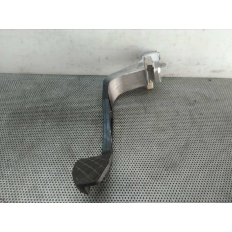 Recambio de pedal embrague para volkswagen passat berlina (3b3) 1.9 tdi referencia OEM IAM 8D1721316K  
