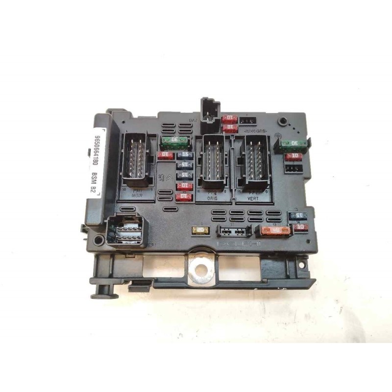 Recambio de caja reles / fusibles para peugeot 206 berlina x-line refri referencia OEM IAM 9650664180  