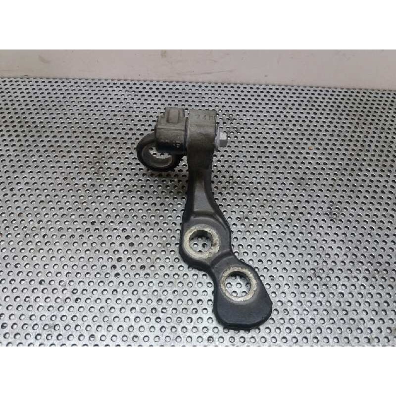 Recambio de bisagra puerta para ford focus berlina (cap) trend referencia OEM IAM   