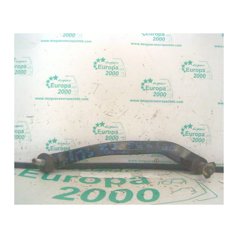 Recambio de brazo suspension superior delantero izquierdo para nissan primera berlina (p12) referencia OEM IAM   