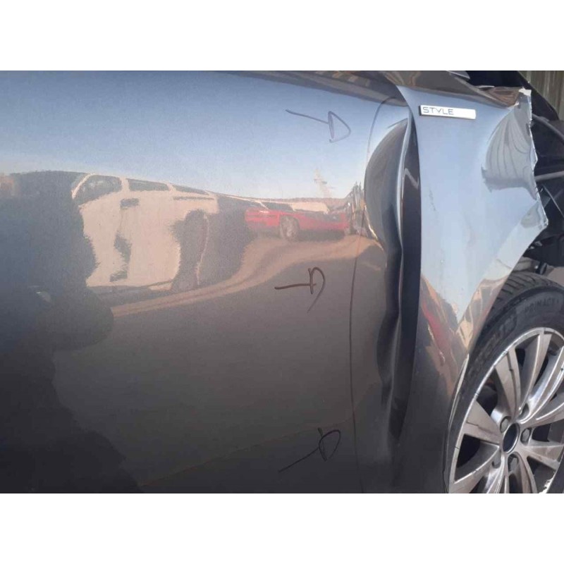 Recambio de puerta delantera derecha para peugeot 308 style referencia OEM IAM 5