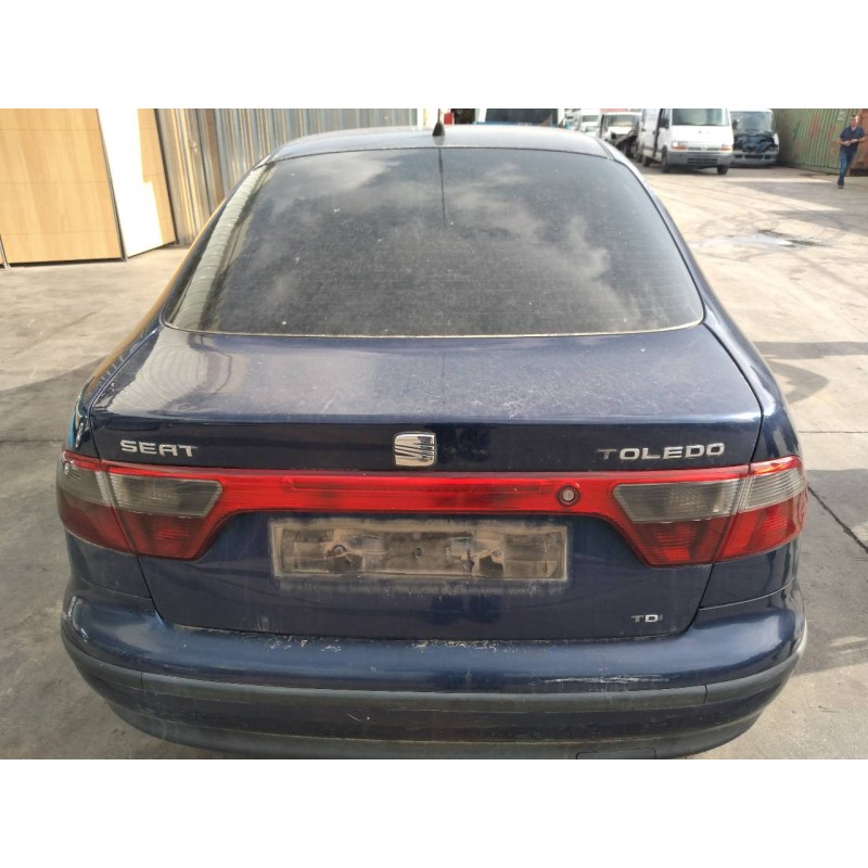 seat toledo (1m2) del año 2000