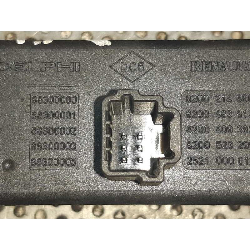 Recambio de warning para renault clio iii exception referencia OEM IAM 8200214896A 2