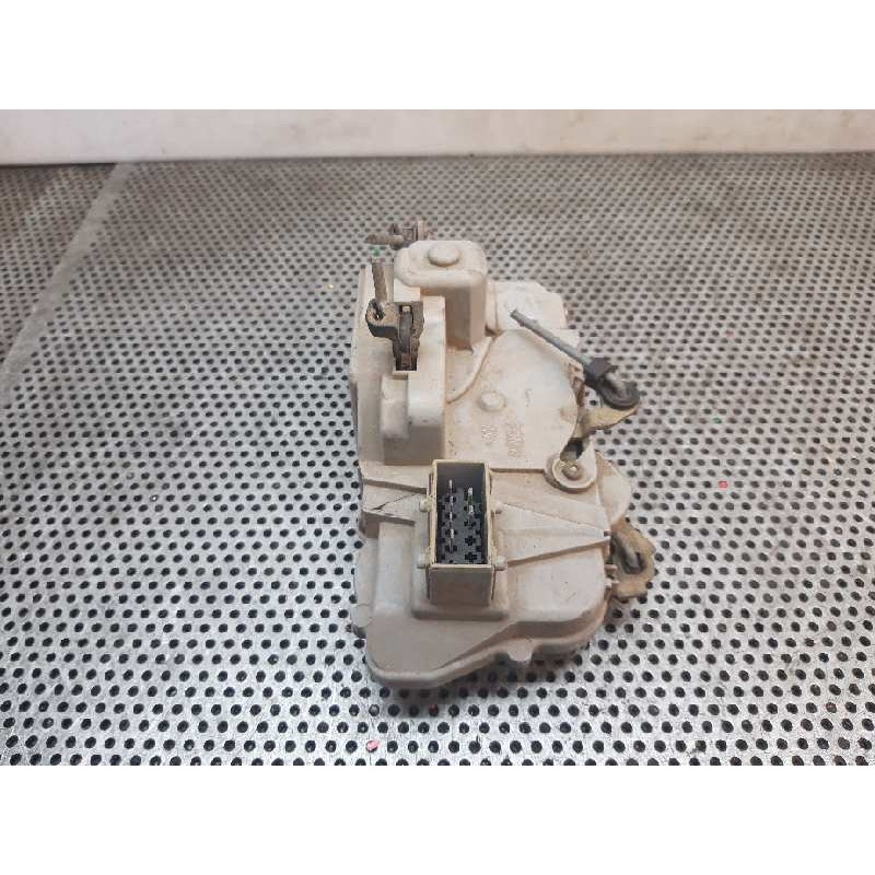Recambio de cerradura puerta delantera derecha para peugeot 406 berlina (s1/s2) referencia OEM IAM  113339 2