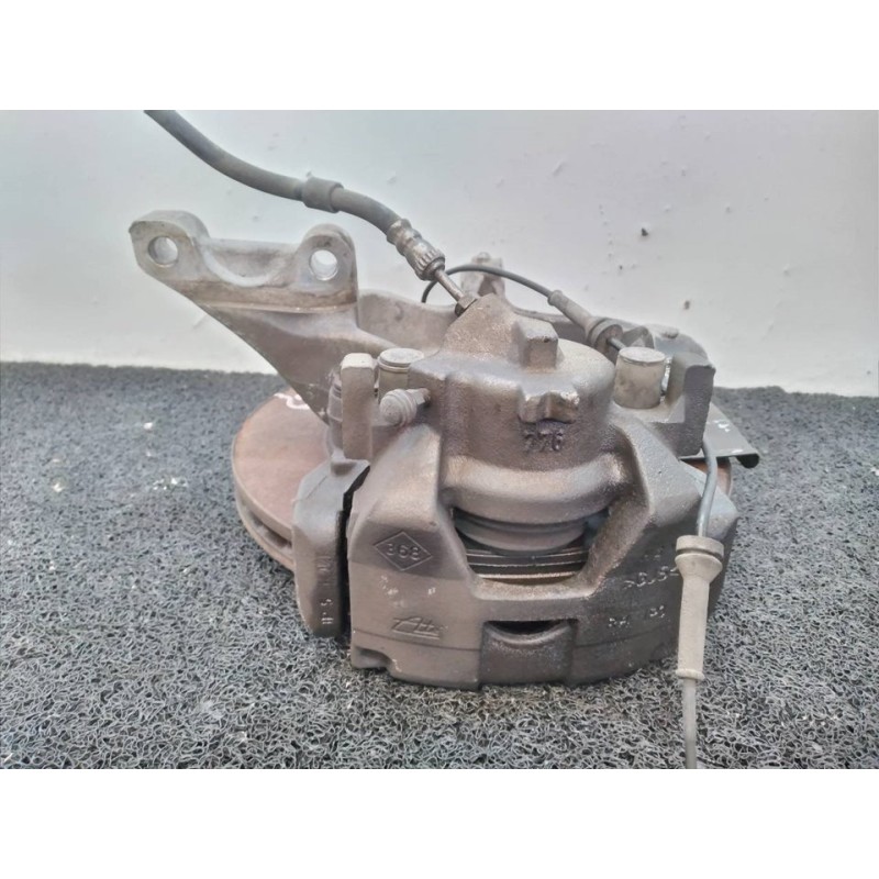 Recambio de mangueta delantera derecha para renault laguna grandtour iii dynamique referencia OEM IAM - Blanco 2