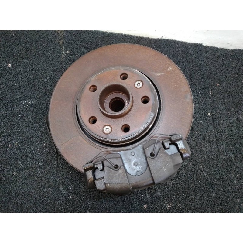 Recambio de mangueta delantera derecha para renault laguna grandtour iii dynamique referencia OEM IAM - Blanco 3