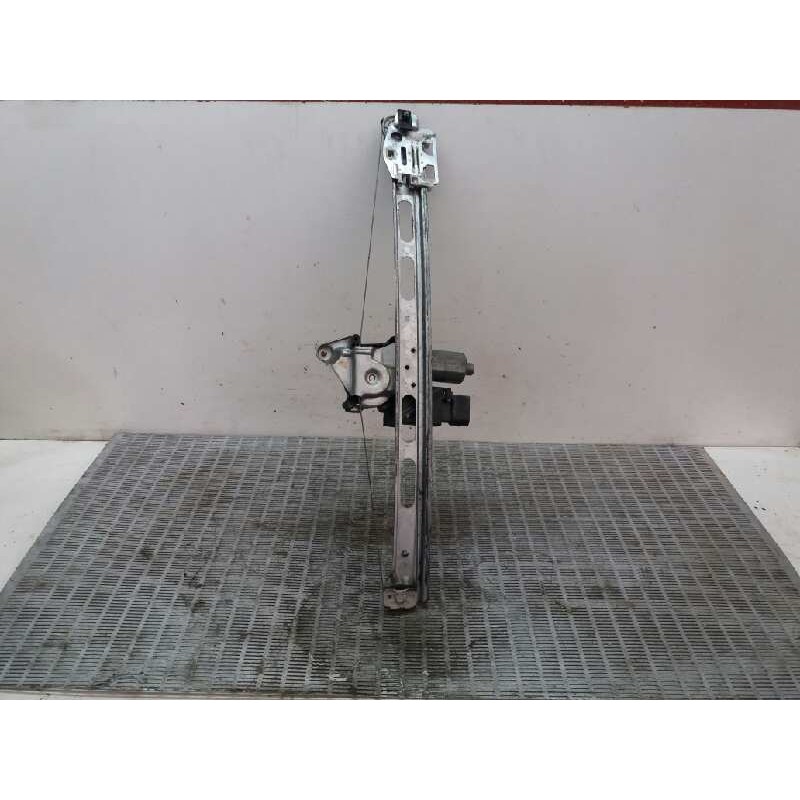 Recambio de elevalunas delantero izquierdo para mercedes-benz clase a (w168) 1.6 cat referencia OEM IAM   