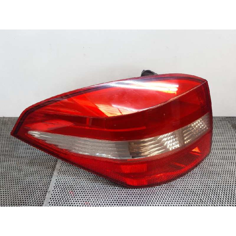 Recambio de piloto trasero izquierdo para renault laguna grandtour iii dynamique referencia OEM IAM   