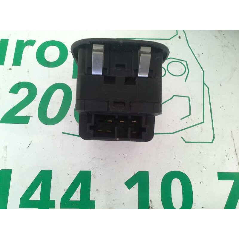Recambio de mando elevalunas central para peugeot 206 berlina 1.1 referencia OEM IAM - Gris 2