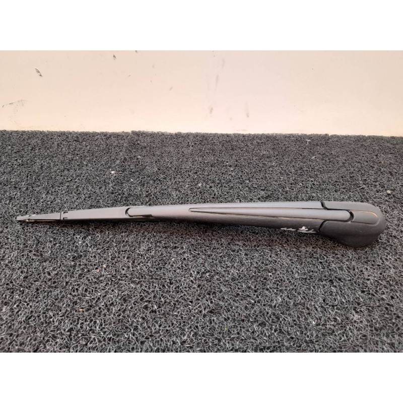 Recambio de brazo limpia trasero para lancia phedra (180) 2.2 jtd referencia OEM IAM 1488388080  VALEO