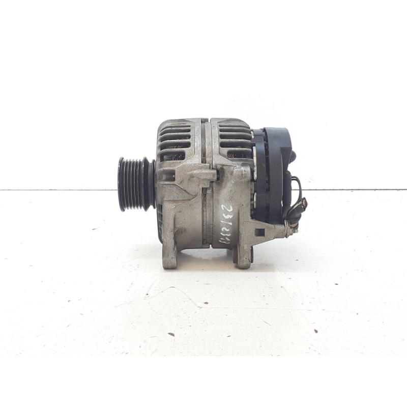 Recambio de alternador para volkswagen golf iv berlina (1j1) conceptline referencia OEM IAM 028903028D 0124325003 