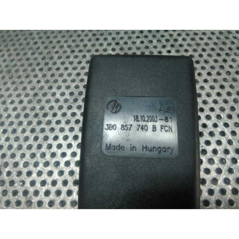 Recambio de enganche cinturon trasero derecho para volkswagen passat berlina (3b3) 1.9 tdi referencia OEM IAM - Azul 3
