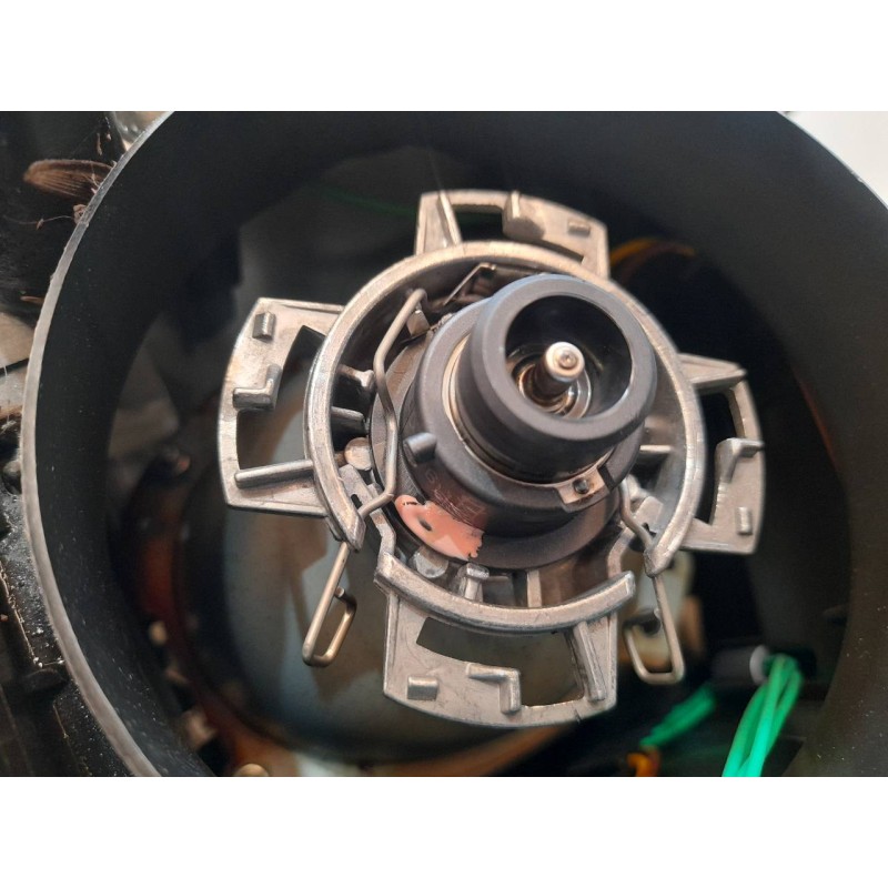Recambio de faro izquierdo para opel signum elegance referencia OEM IAM 15588700 2