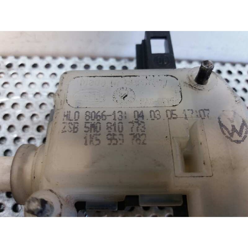 Recambio de motor cierre tapa combustible para volkswagen golf plus (5m1) 1.9 tdi referencia OEM IAM 5M0810773 1K5959782 3