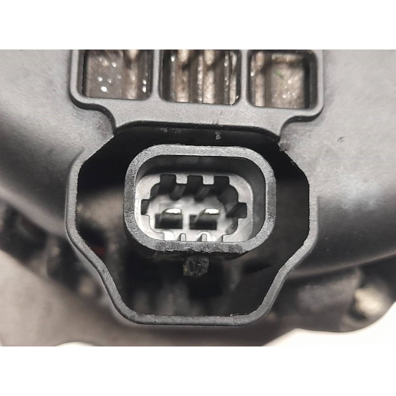 Recambio de alternador para chevrolet orlando lt+ referencia OEM IAM 13580078 - Blanco 4