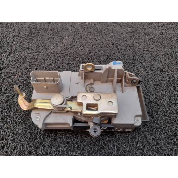 CERRADURA PUERTA DELANTERA DERECHA 