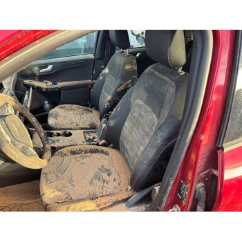 ASIENTO DELANTERO IZQUIERDO 