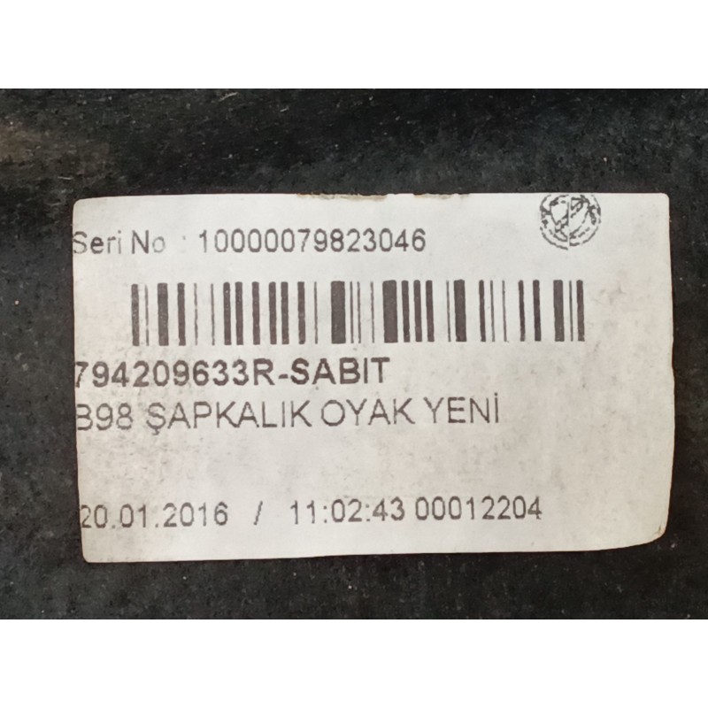 Recambio de bandeja trasera para renault clio iv expression referencia OEM IAM 794209633R 2