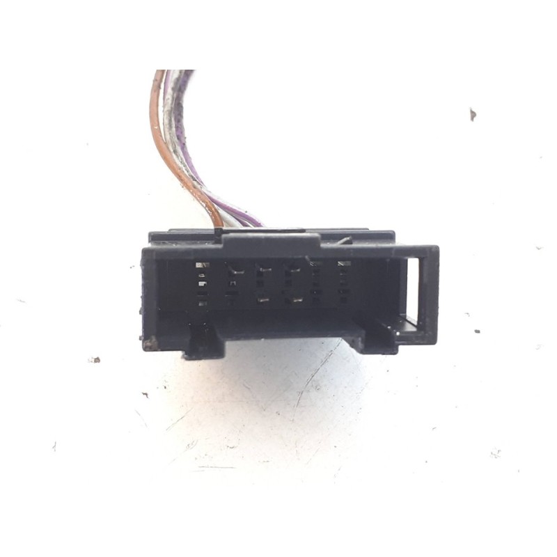 Recambio de retrovisor derecho para volkswagen golf iv berlina (1j1) conceptline referencia OEM IAM 4