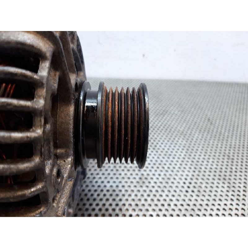 Recambio de alternador para volkswagen polo (9n1) highline referencia OEM IAM 0124325013 037903025M - Rojo 4