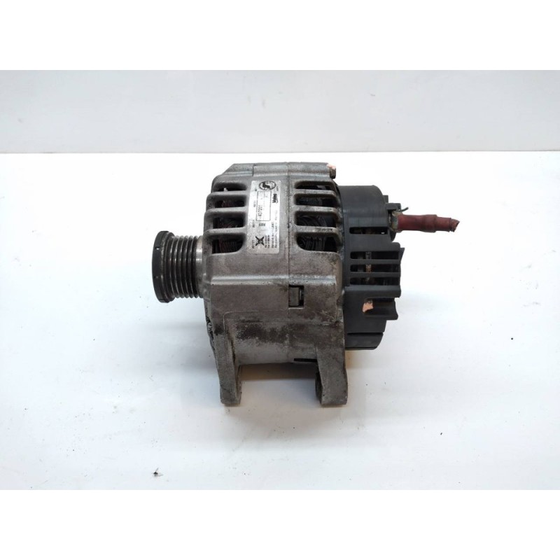 Recambio de alternador para nissan interstar (x70) caja cerrada, l 1h1, batalla corta 3,3t referencia OEM IAM 42708