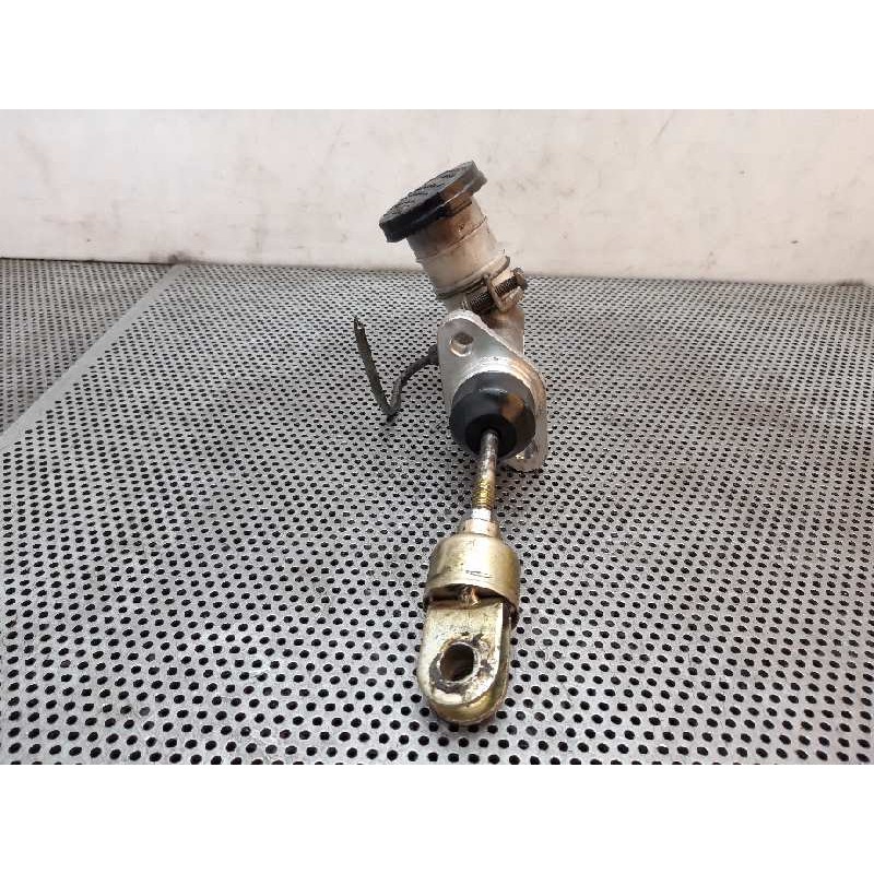 Recambio de bomba embrague para mitsubishi pajero 2.5 td referencia OEM IAM - Blanco 3