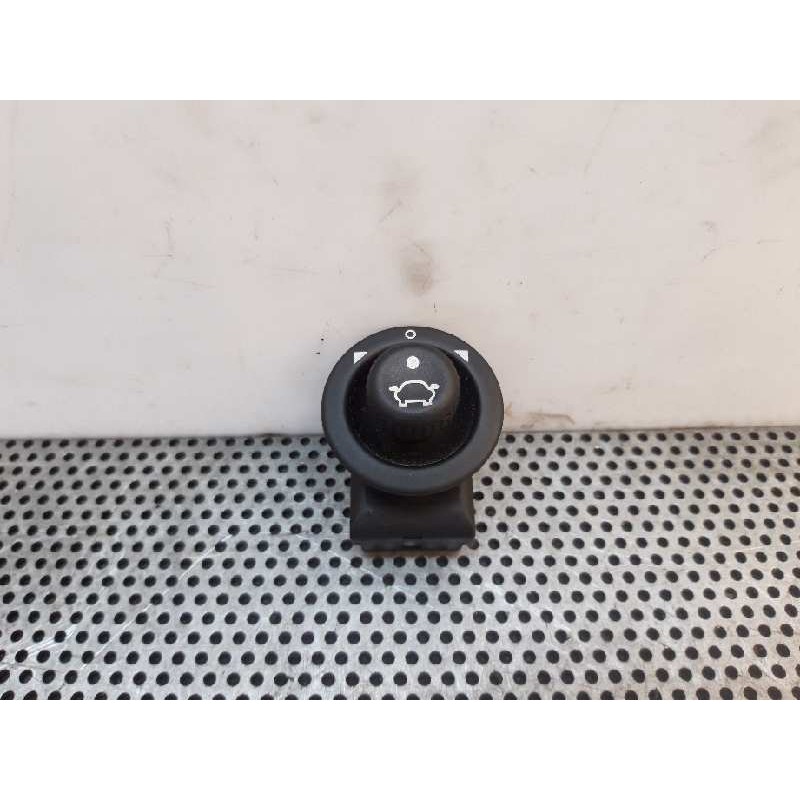 Recambio de mando retrovisor para ford fiesta (cbk) ambiente referencia OEM IAM   