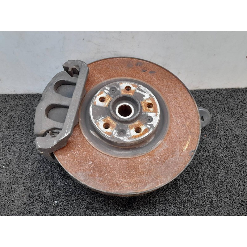 Recambio de mangueta delantera izquierda para peugeot 407 premium referencia OEM IAM   