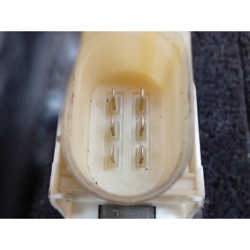 Recambio de elevalunas delantero izquierdo para ford mondeo ber. (ca2) trend referencia OEM IAM 0130822287 6M2114A389B 2