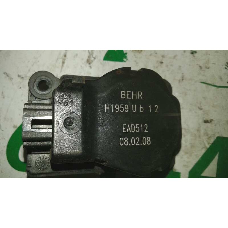 Recambio de motor apertura trampillas climatizador para citroën c4 berlina 1.4 16v referencia OEM IAM EAD512 - Negro 2