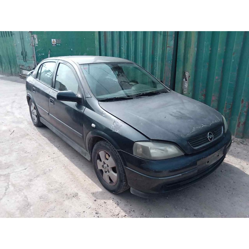 opel astra g berlina del año 2002