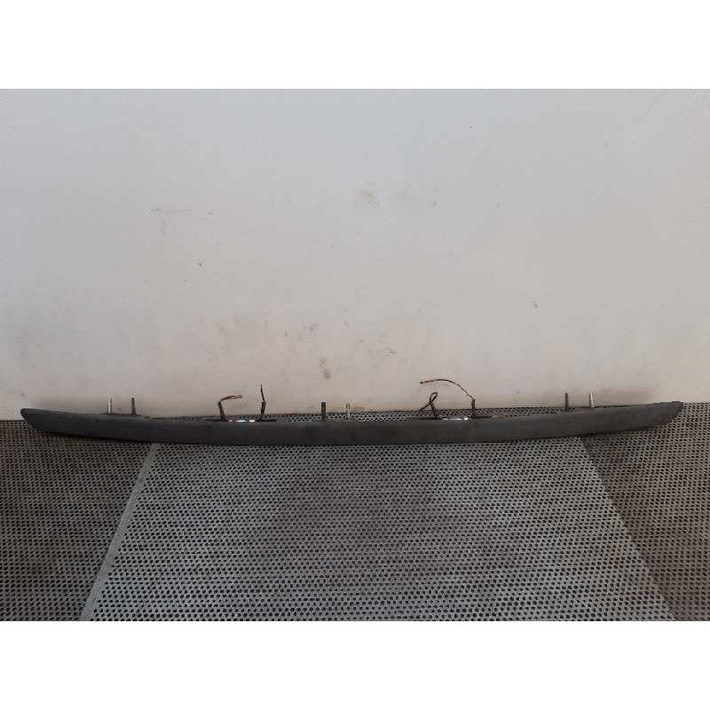Recambio de molduras traseras para ford fiesta (cbk) ambiente referencia OEM IAM   