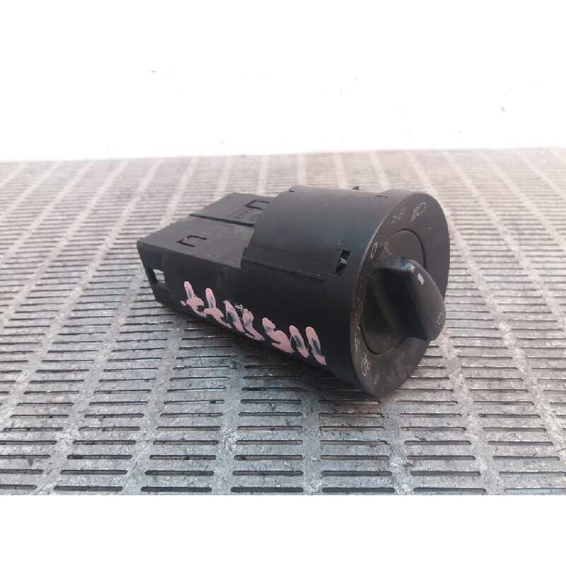 Recambio de mando luces para volkswagen golf iv berlina (1j1) 1.9 tdi referencia OEM IAM 1C0941531A - Blanco 3