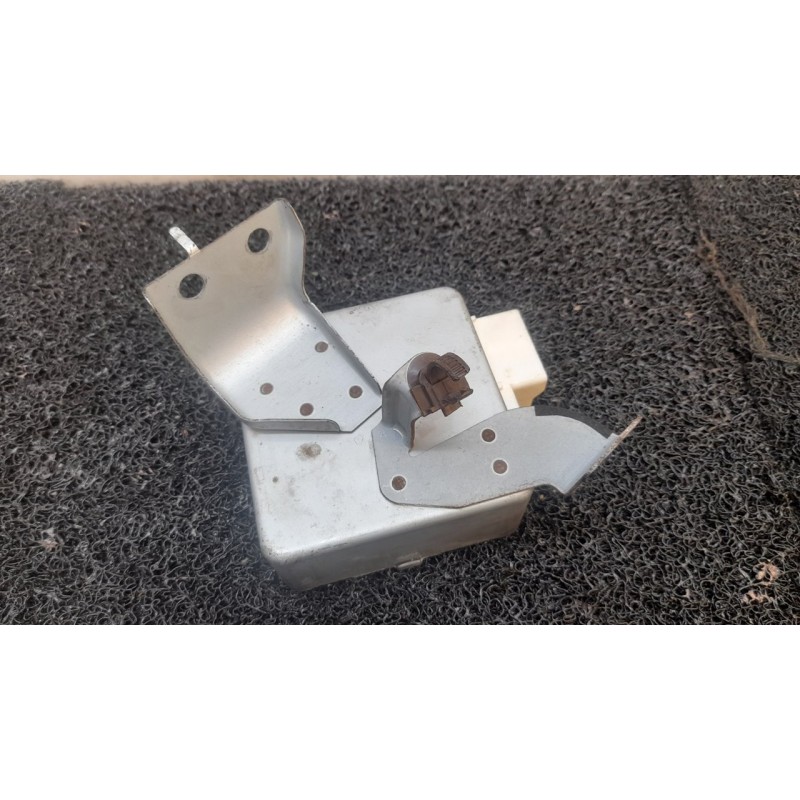 Recambio de centralita check control para toyota prius (nhw20) sol referencia OEM IAM 8965047210 1129001131 - Blanco 4
