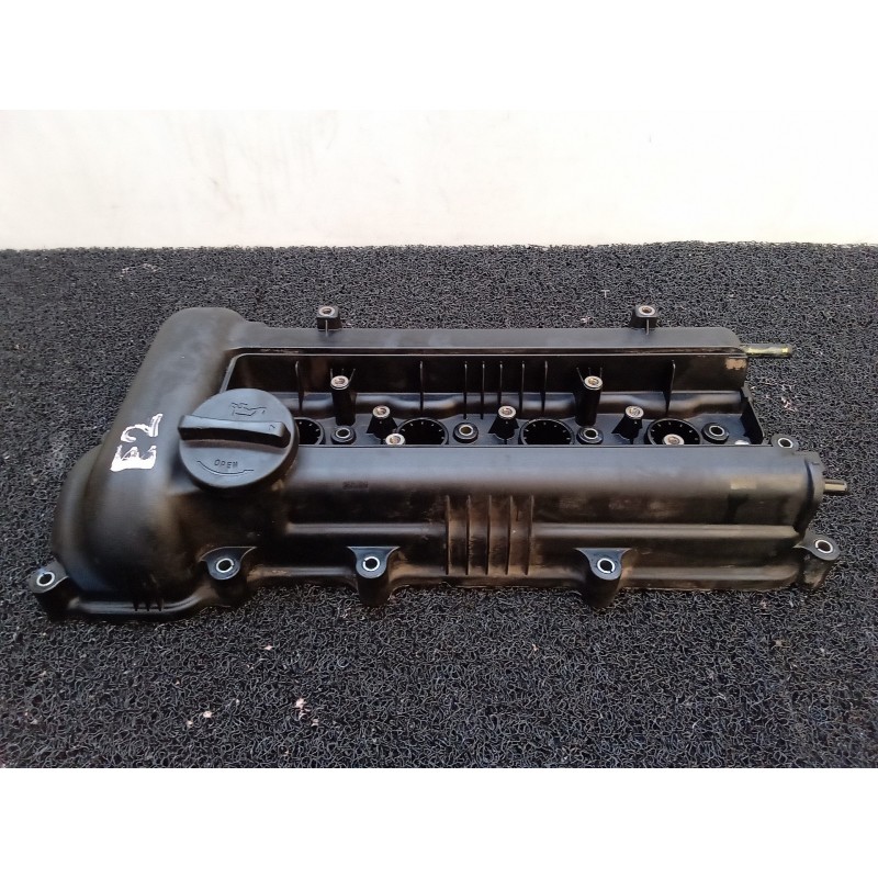 Recambio de tapa balancines para hyundai i30 (gd) style referencia OEM IAM - Blanco 2