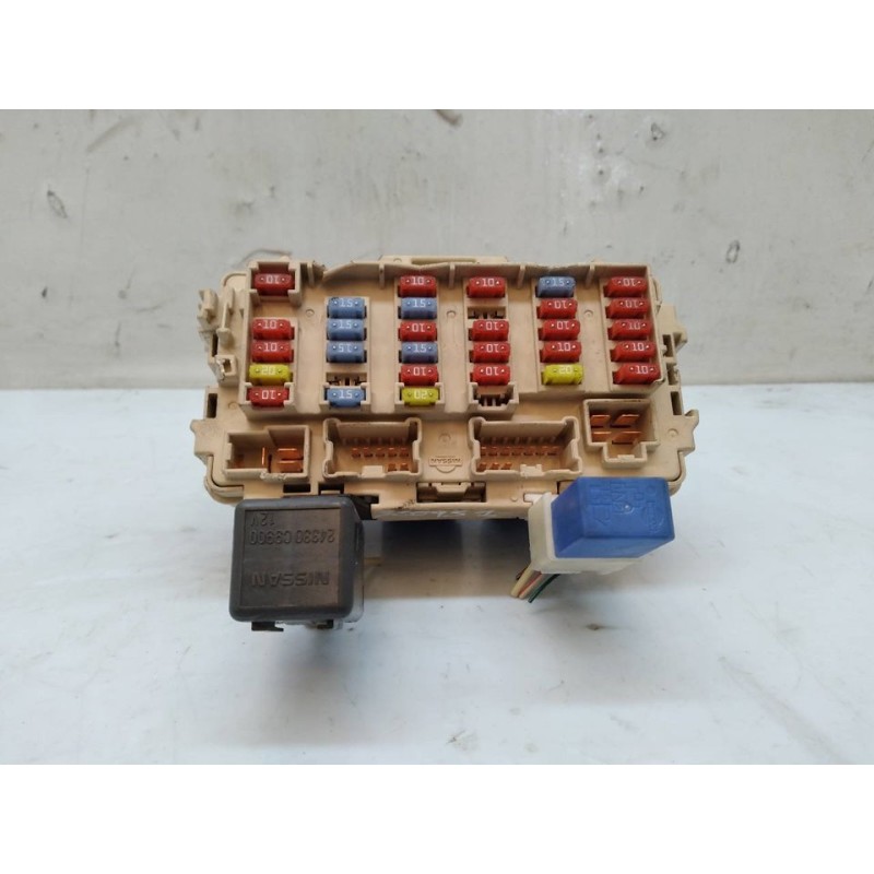 Recambio de caja reles / fusibles para nissan x-trail (t30) titanium pack referencia OEM IAM PPT40 A0841 