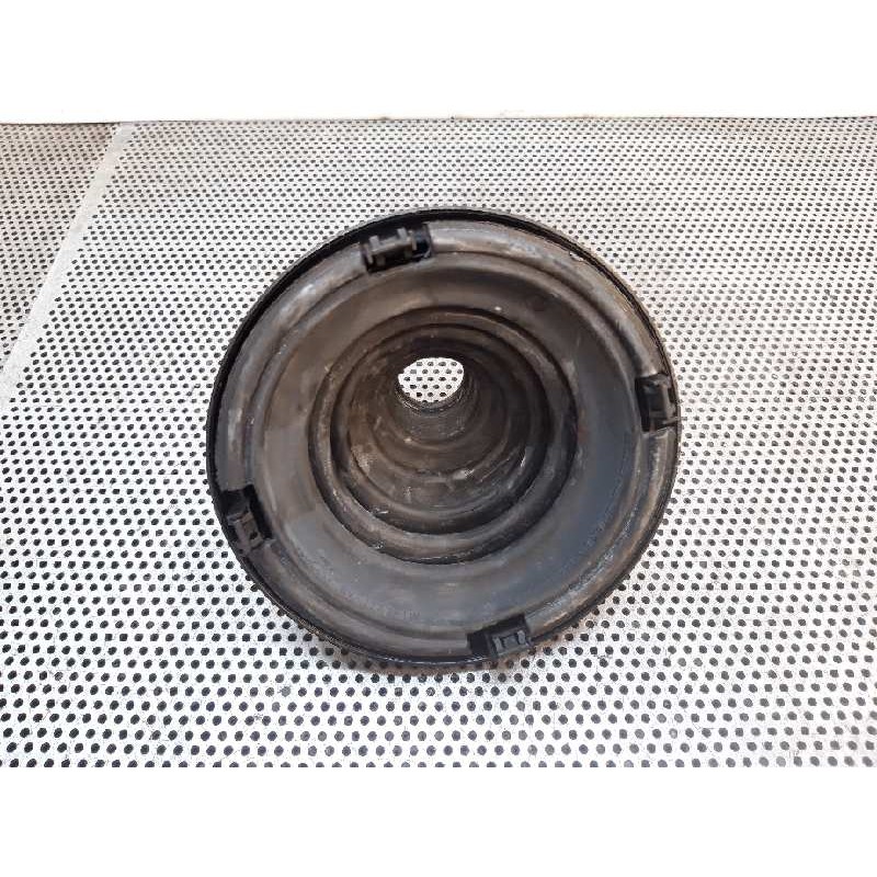 Recambio de guarnecidos palanca cambio para ford fiesta (cbk) ambiente referencia OEM IAM 2