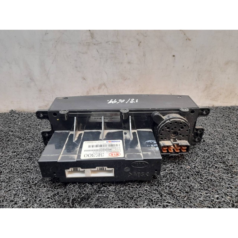 Recambio de mando calefaccion / aire acondicionado para kia sorento 2.5 crdi ex referencia OEM IAM 972503E300 - Gris 2