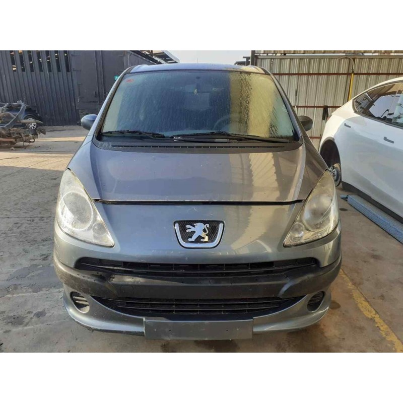 peugeot 1007 del año 2006