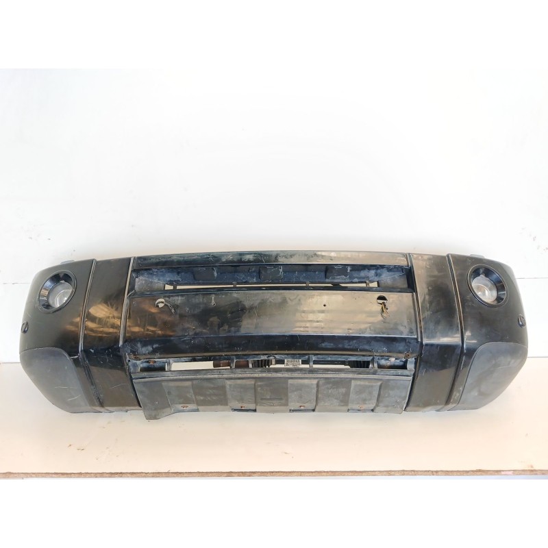 Recambio de paragolpes delantero para land rover discovery iii (l319) 2.7 td 4x4 referencia OEM IAM   
