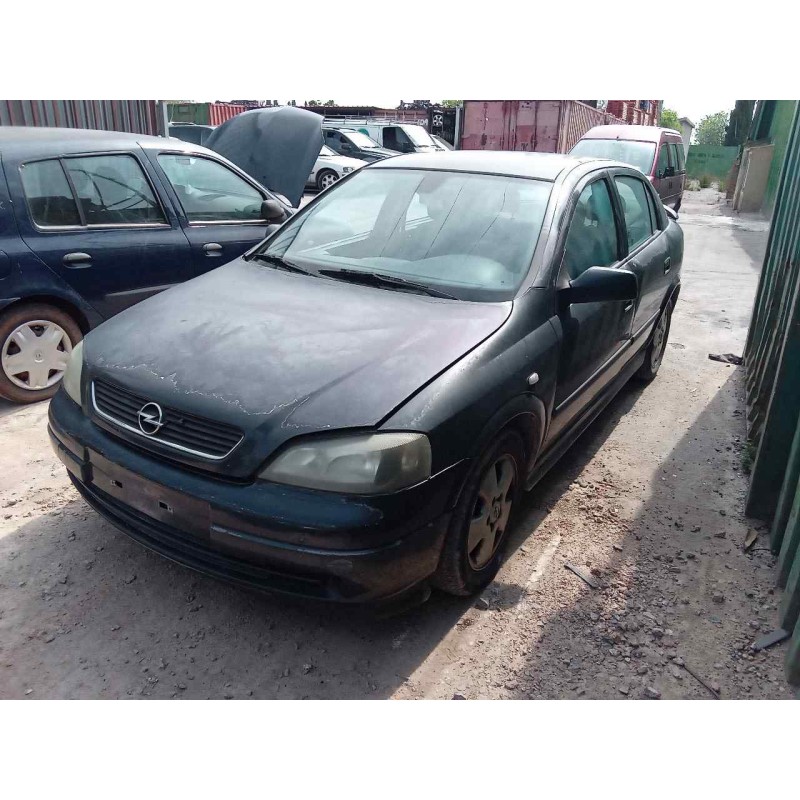 opel astra g berlina del año 2002