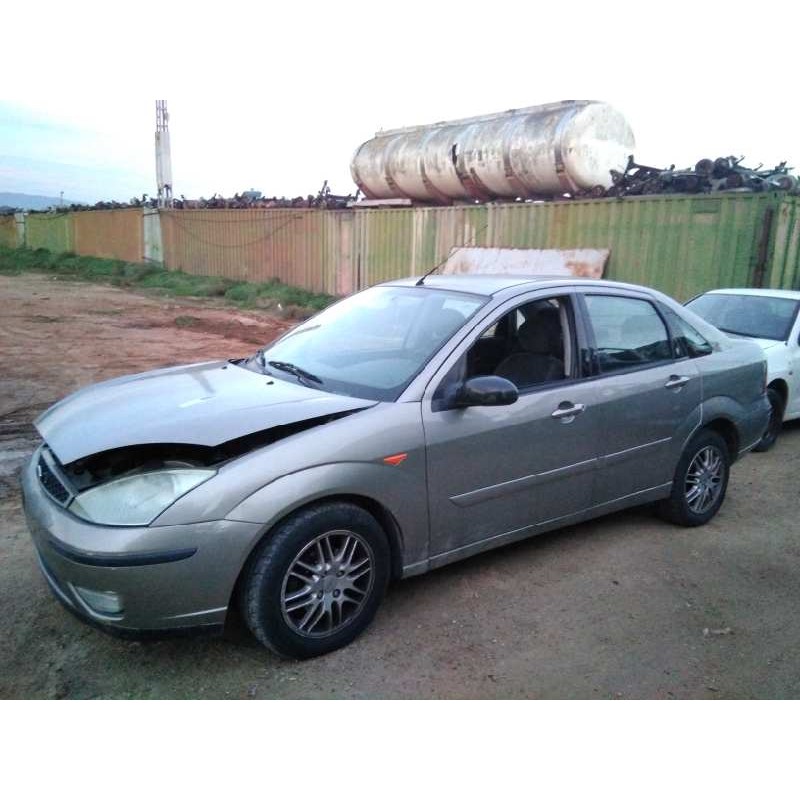 ford focus berlina (cak) del año 2003